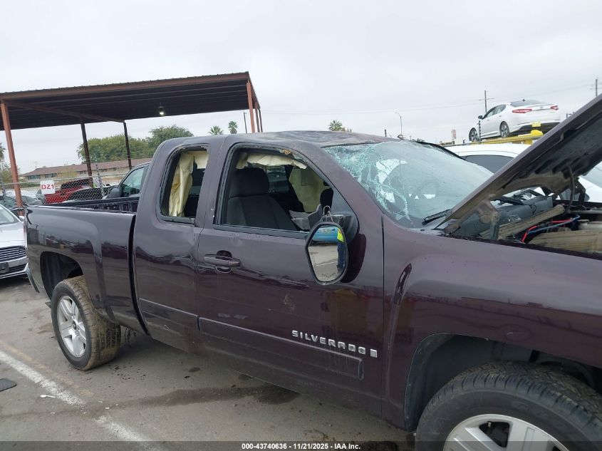 2008 Chevrolet Silverado 1500 Lt1 VIN: 1GCEC19J78Z281302 Lot: 43740636