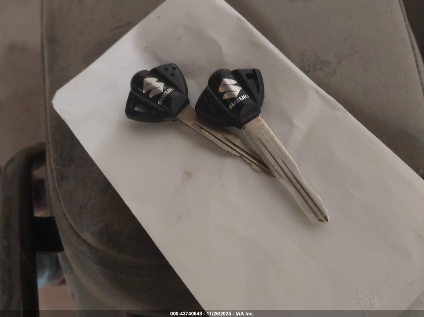 2023 Suzuki Gsx800 R VIN: JS1EM11B6P7100809 Lot: 43740648