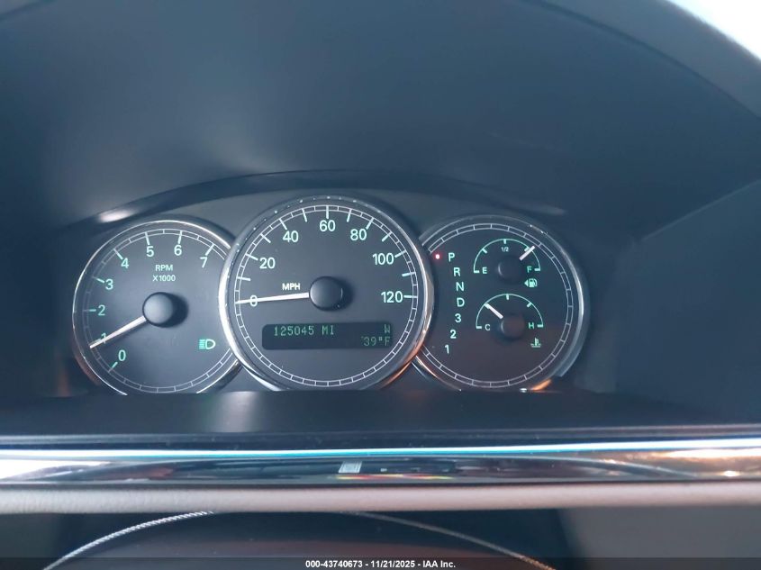 2005 Buick Lacrosse Cxl VIN: 2G4WD562351297941 Lot: 43740673