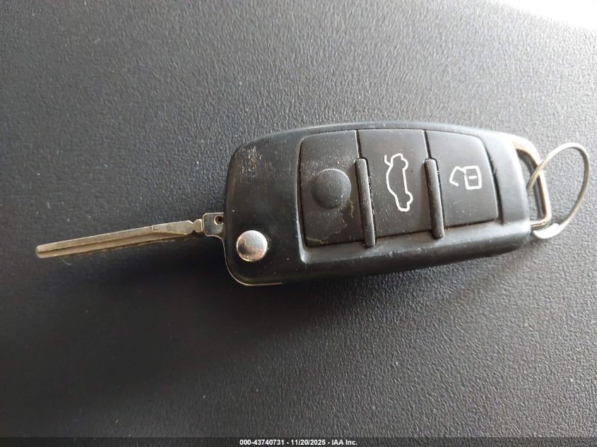 2010 Audi Tt 2.0T Premium VIN: TRU4FAFK9A1023423 Lot: 43740731