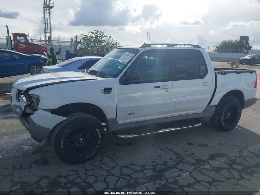 2001 Ford Explorer Sport Trac VIN: 1FMZU67E41UC08243 Lot: 43740740
