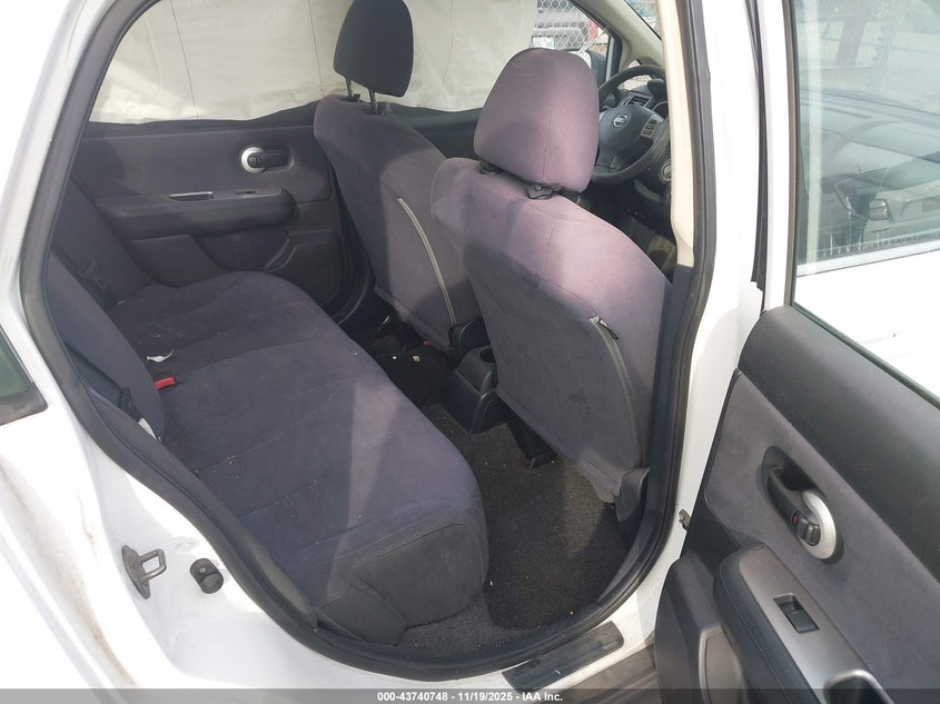 2008 Nissan Versa 1.8S VIN: 3N1BC11E48L447058 Lot: 43740748