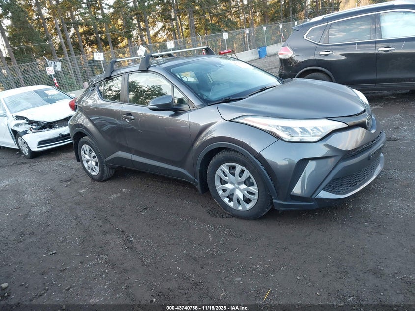 TOYOTA C-HR LE