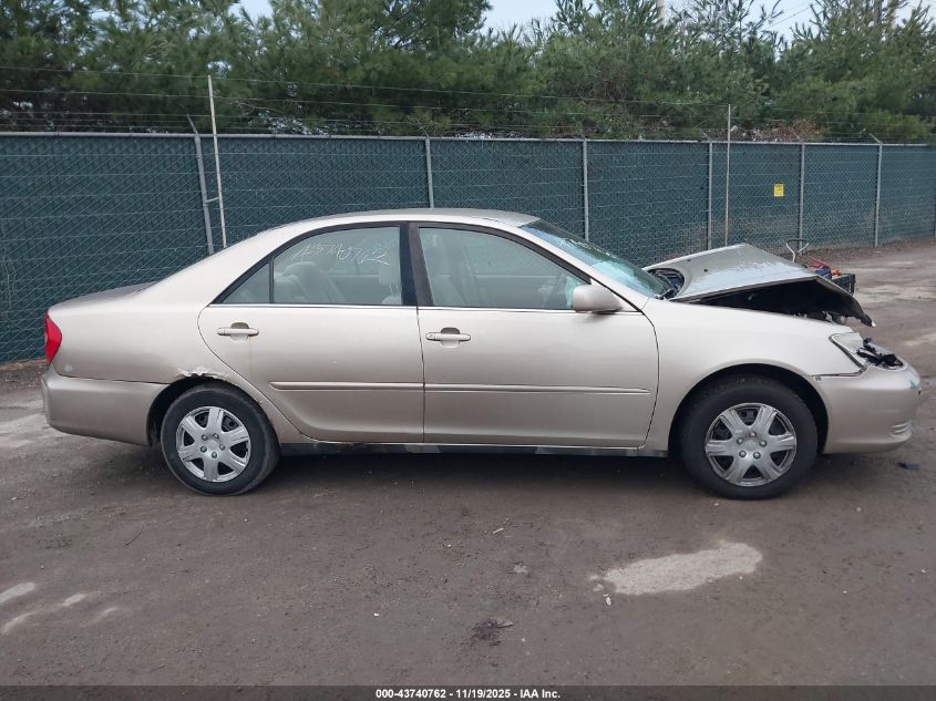 2003 Toyota Camry Le VIN: 4T1BE32K93U208686 Lot: 43740762