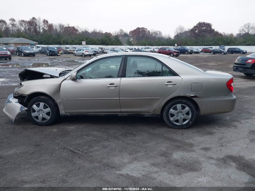 2003 Toyota Camry Le VIN: 4T1BE32K93U208686 Lot: 43740762