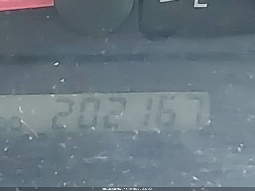 2003 Toyota Camry Le VIN: 4T1BE32K93U208686 Lot: 43740762