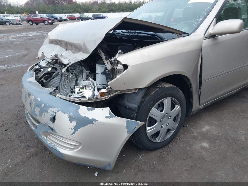 2003 Toyota Camry Le VIN: 4T1BE32K93U208686 Lot: 43740762