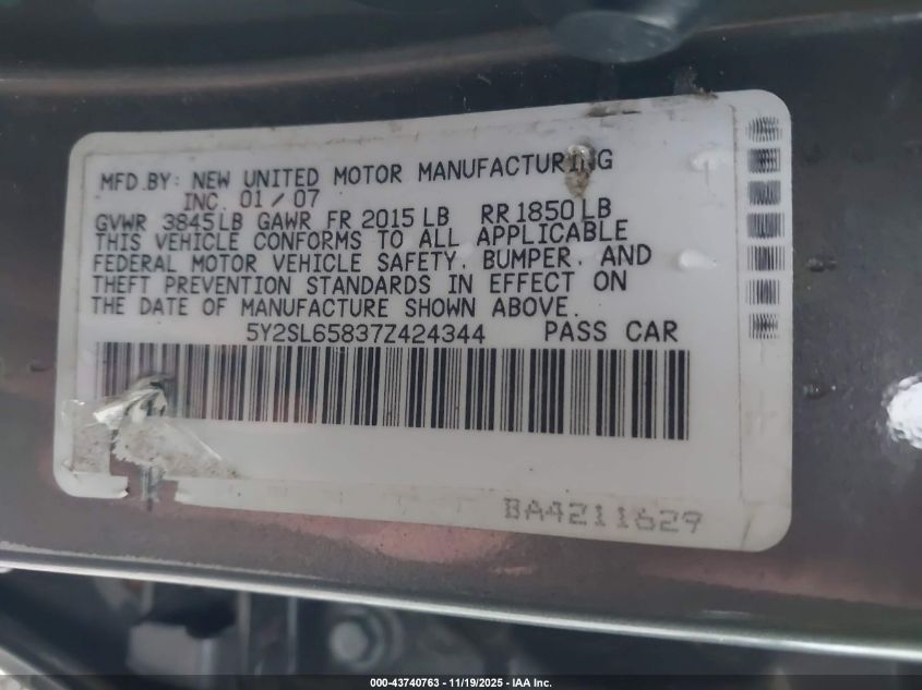 2007 Pontiac Vibe VIN: 5Y2SL65837Z424344 Lot: 43740763