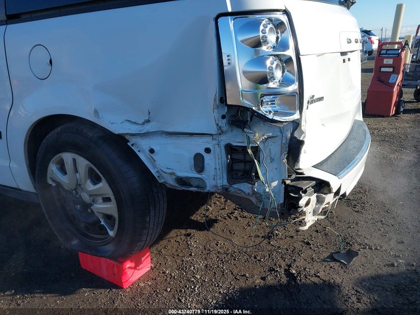 2016 Dodge Grand Caravan American Value Pkg VIN: 2C4RDGBG6GR219897 Lot: 43740779