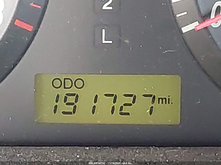 2004 Hyundai Elantra Gls/Gt VIN: KMHDN46D44U869179 Lot: 43740782