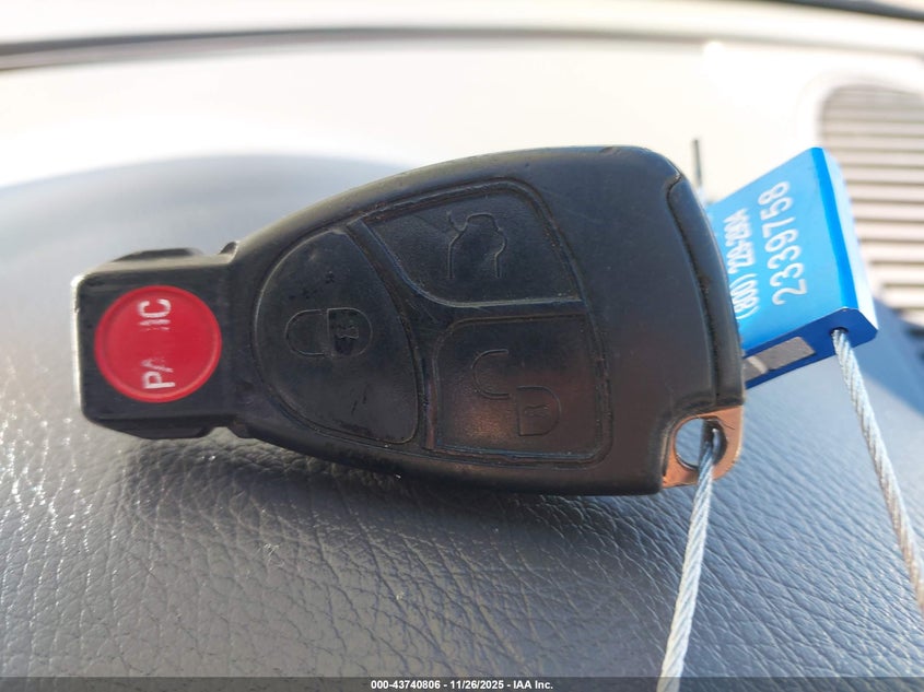 2004 Mercedes-Benz E 320 VIN: WDBUF65J94A403316 Lot: 43740806