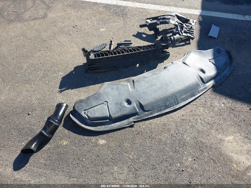 2004 Mercedes-Benz E 320 VIN: WDBUF65J94A403316 Lot: 43740806