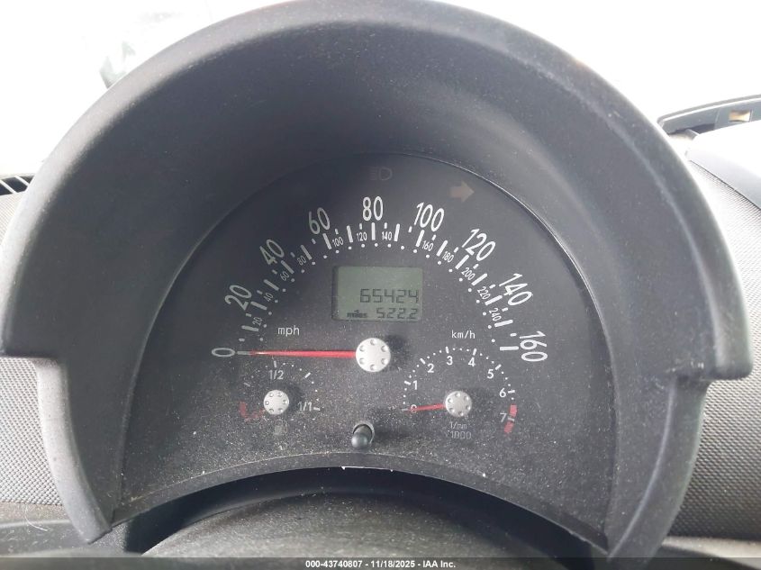 2003 Volkswagen New Beetle Gls 1.8T VIN: 3VWCD21Y53M327073 Lot: 43740807