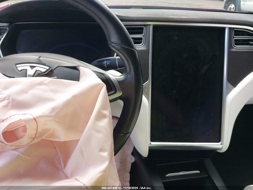 2017 Tesla Model S 60/75 VIN: 5YJSA1E10HF193356 Lot: 43740810