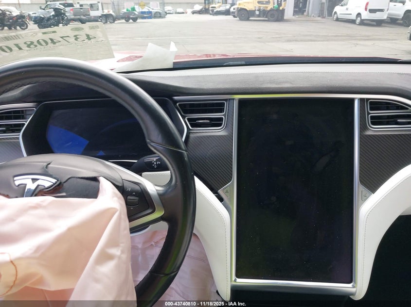 2017 Tesla Model S 60/75 VIN: 5YJSA1E10HF193356 Lot: 43740810