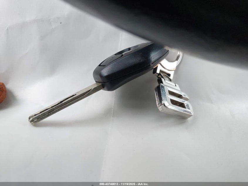 2005 BMW 645Ci VIN: WBAEH73465CF95156 Lot: 43740813