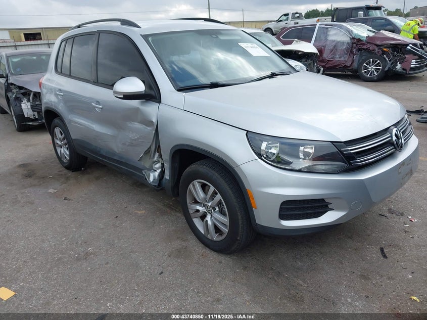 VOLKSWAGEN TIGUAN S