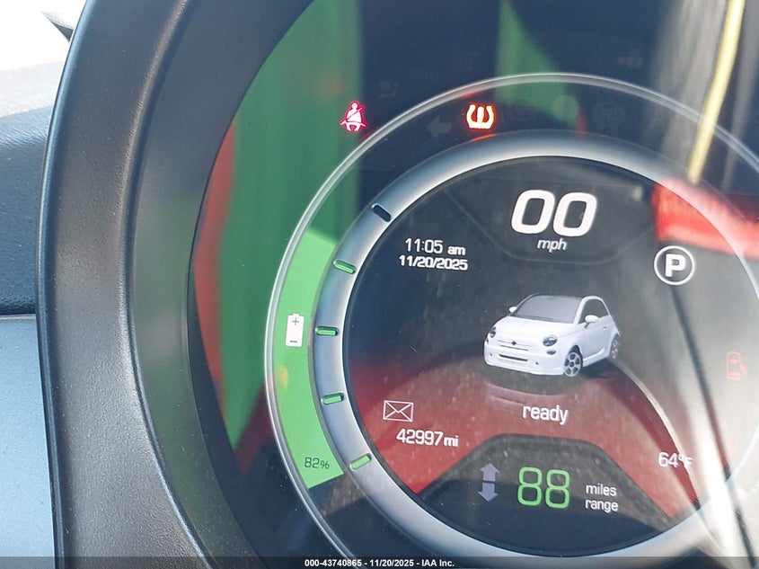 2014 Fiat 500E Battery Electric VIN: 3C3CFFGE6ET208561 Lot: 43740865