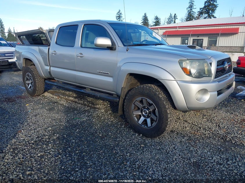 TOYOTA TACOMA BASE V6