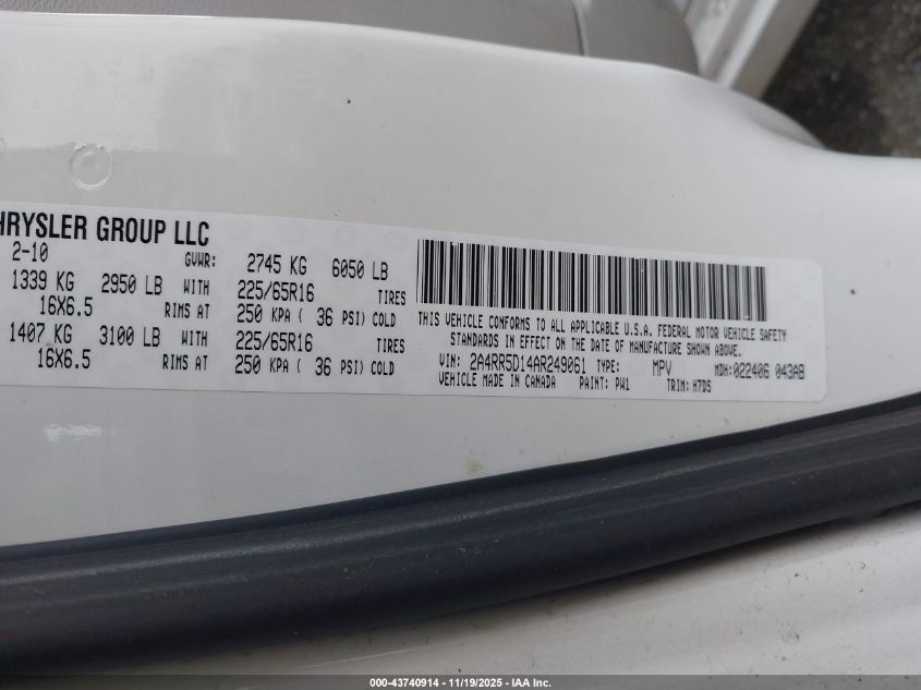 2010 Chrysler Town & Country Touring VIN: 2A4RR5D14AR249061 Lot: 43740914