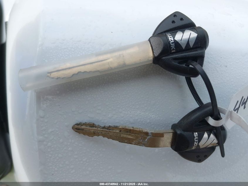 2025 Suzuki Gsx-R1000 R VIN: JS1DM11H4S7100705 Lot: 43740942