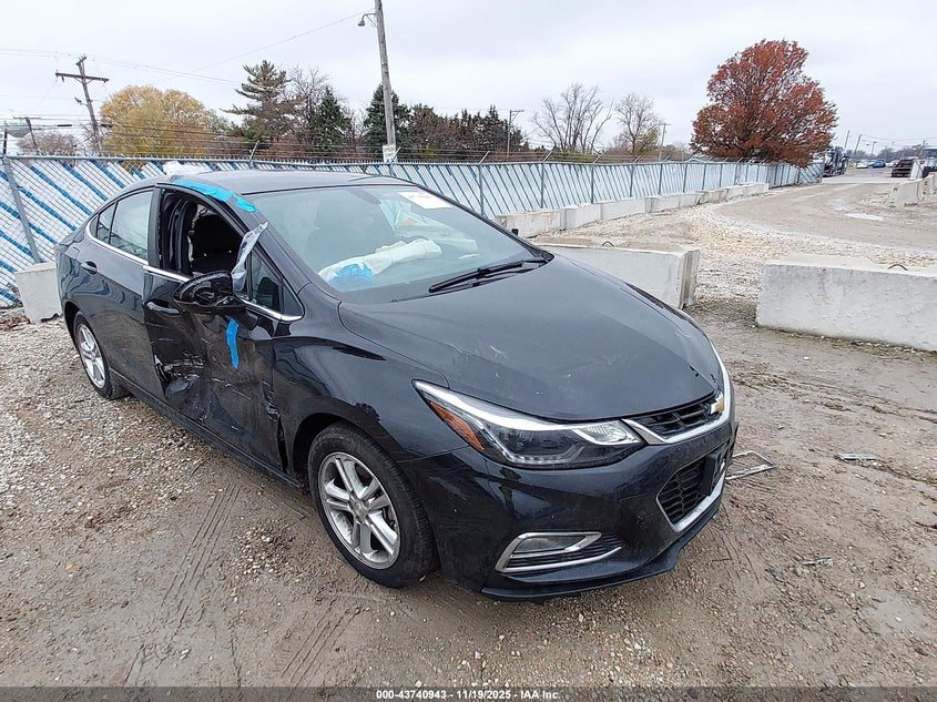 CHEVROLET CRUZE LT AUTO