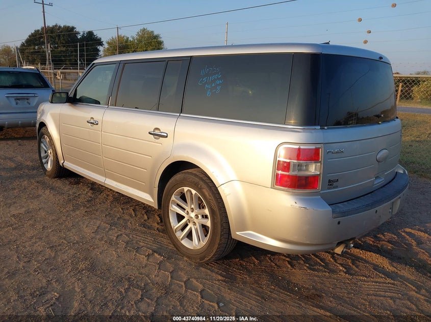 2FMGK5CC6CBD21230 2012 FORD FLEX photo no. 3