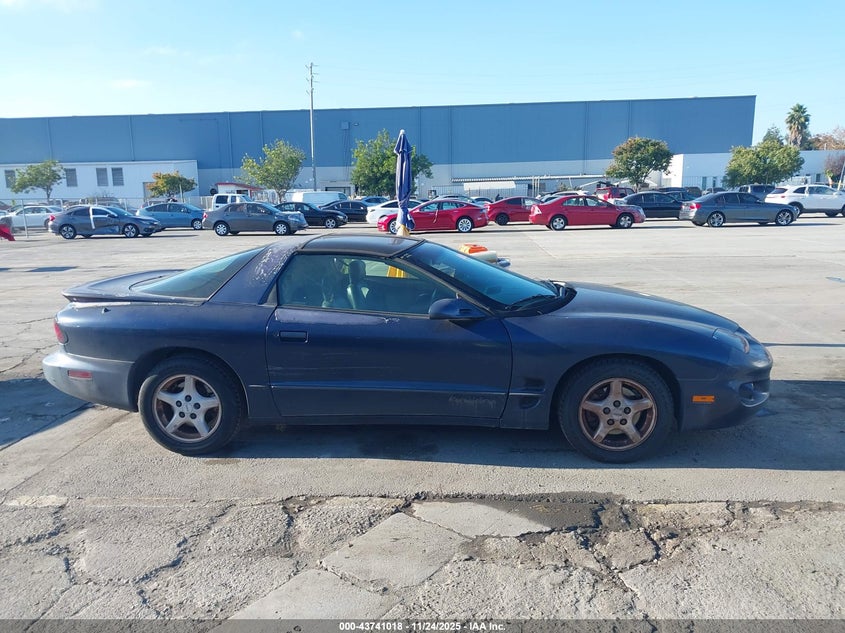 2000 Pontiac Firebird VIN: 2G2FS22K9Y2165316 Lot: 43741018
