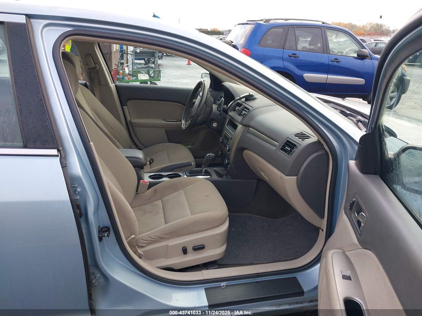 3FADP0L35BR241399 2011 FORD FUSION photo no. 5