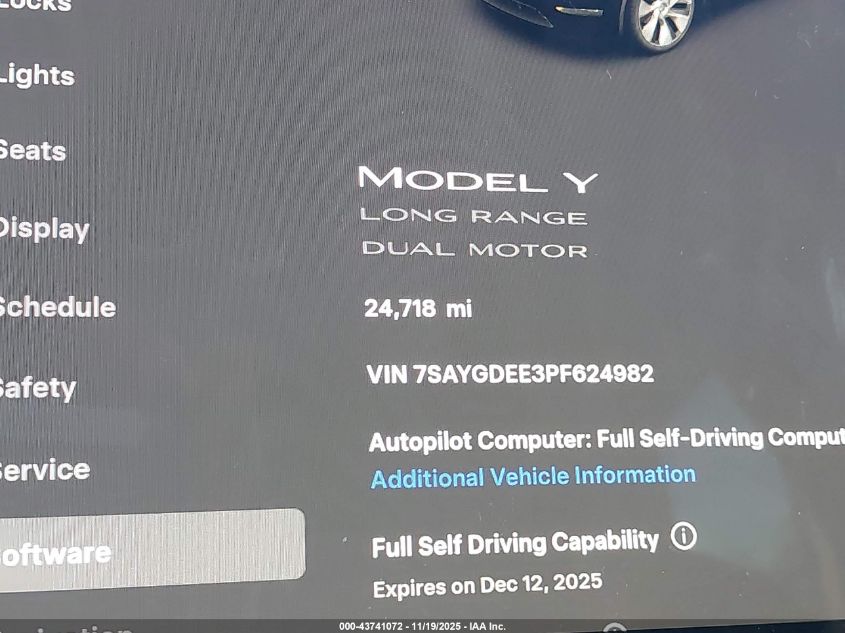 2023 Tesla Model Y Awd/Long Range Dual Motor All-Wheel Drive VIN: 7SAYGDEE3PF624982 Lot: 43741072