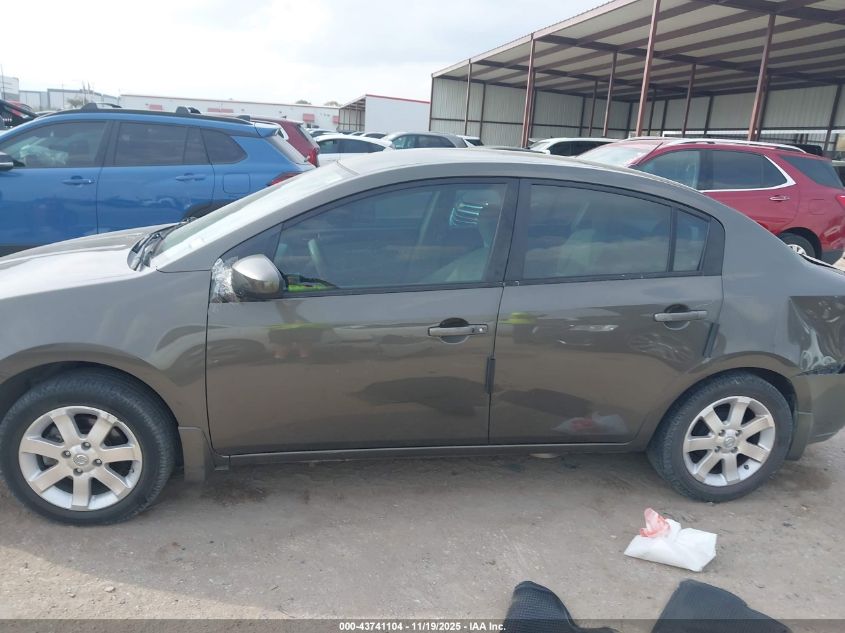 2007 Nissan Sentra 2.0S VIN: 3N1AB61E77L638046 Lot: 43741104
