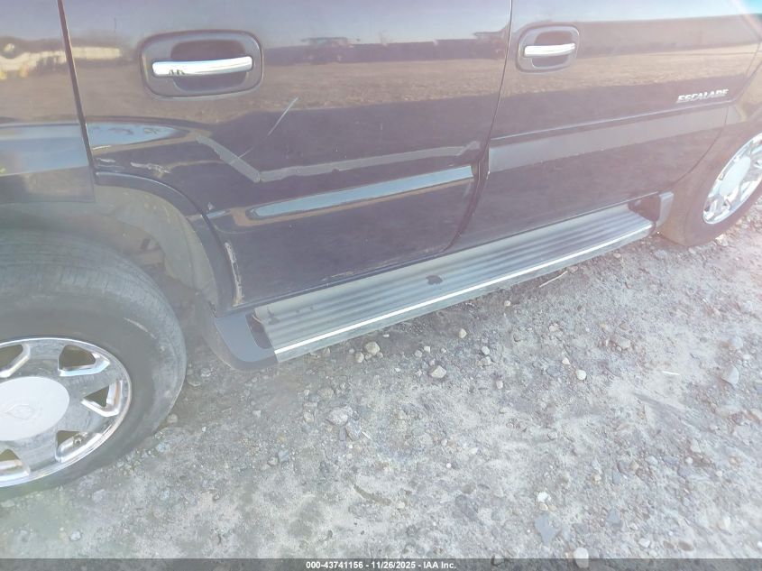 2006 Cadillac Escalade Standard VIN: 1GYEC63N26R127404 Lot: 43741156