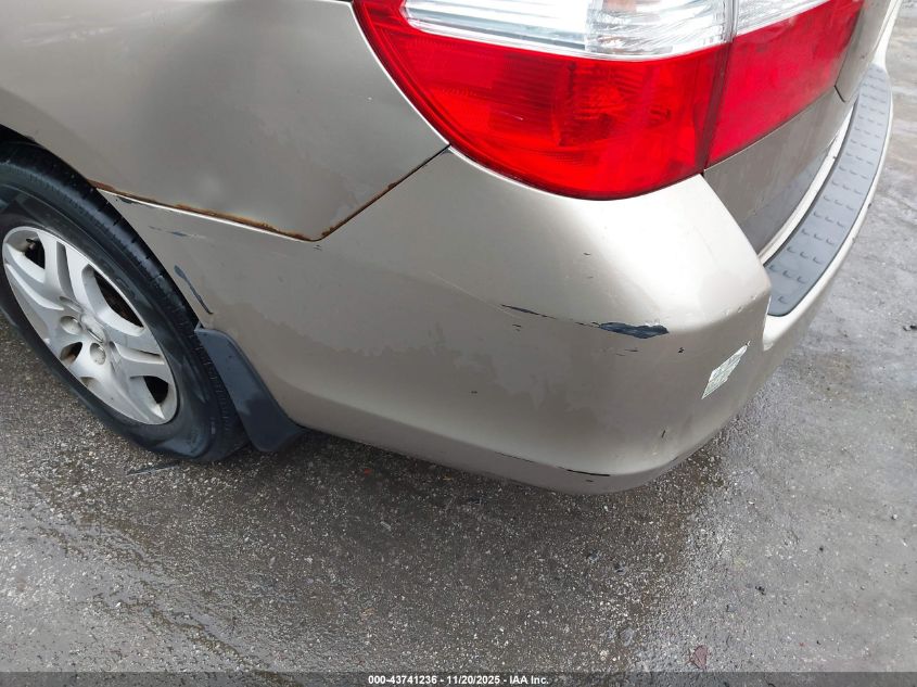 2005 Honda Odyssey Ex VIN: 5FNRL38435B413031 Lot: 43741236