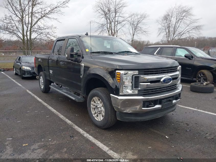 FORD F-250 XL