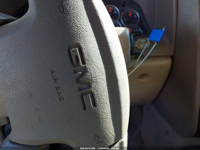 2004 GMC Envoy Sle VIN: 1GKDS13S242367320 Lot: 43741255