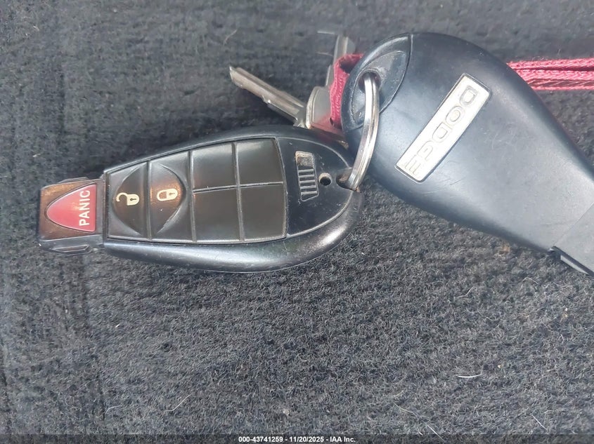 2008 Dodge Magnum VIN: 2D4FV47T88H111960 Lot: 43741259