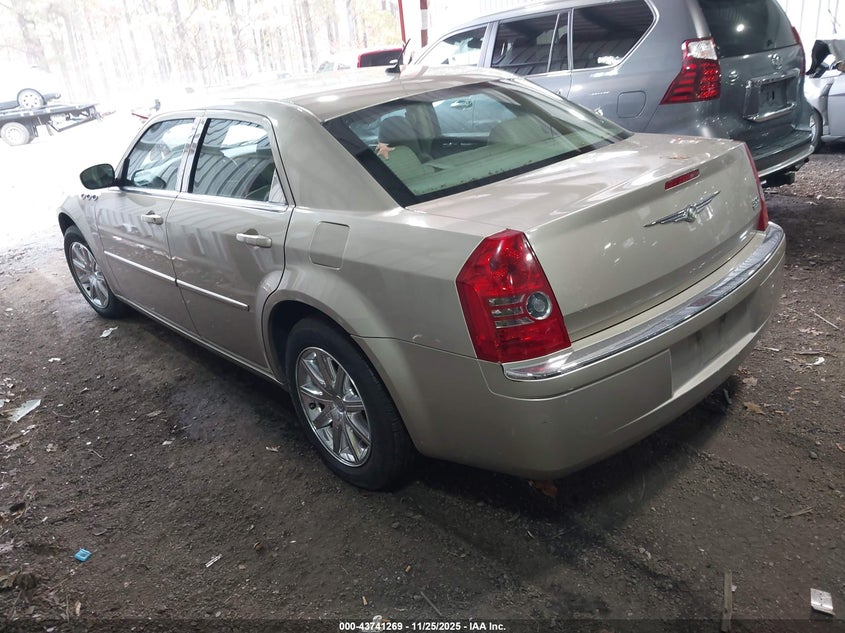 2C3LA33G18H159903 2008 CHRYSLER 300 photo no. 3