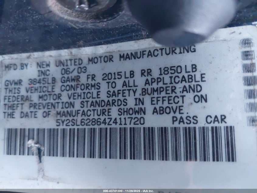 2004 Pontiac Vibe VIN: 5Y2SL62864Z411720 Lot: 43741300