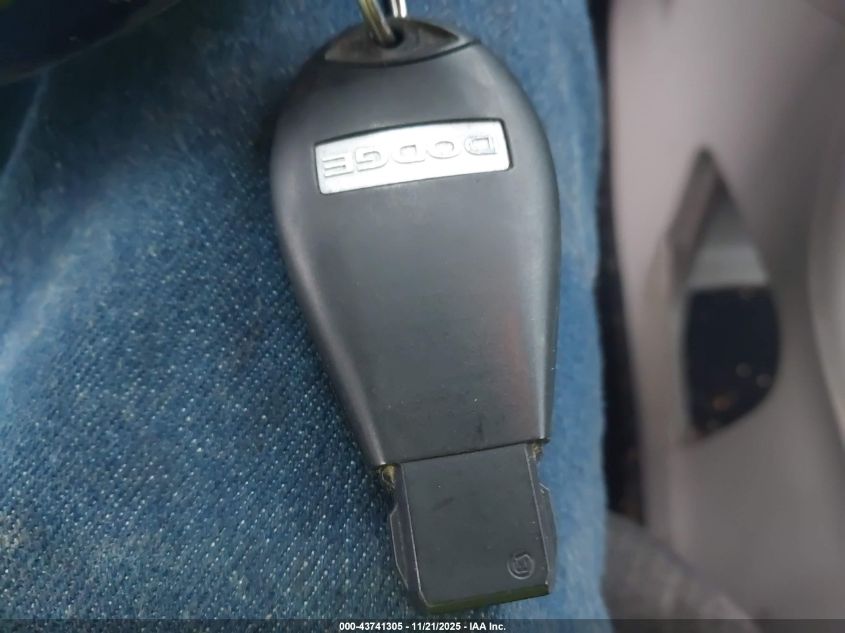 2013 Dodge Grand Caravan Sxt VIN: 2C4RDGCG0DR727115 Lot: 43741305