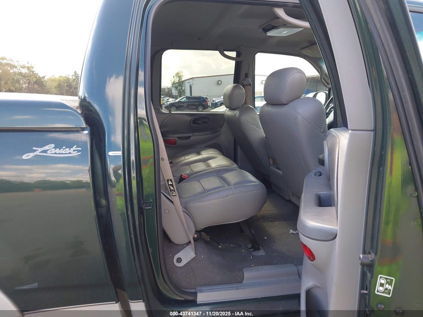 2001 Ford F-150 King Ranch Edition/Lariat/Xlt VIN: 1FTRW08L01KF90551 Lot: 43741347