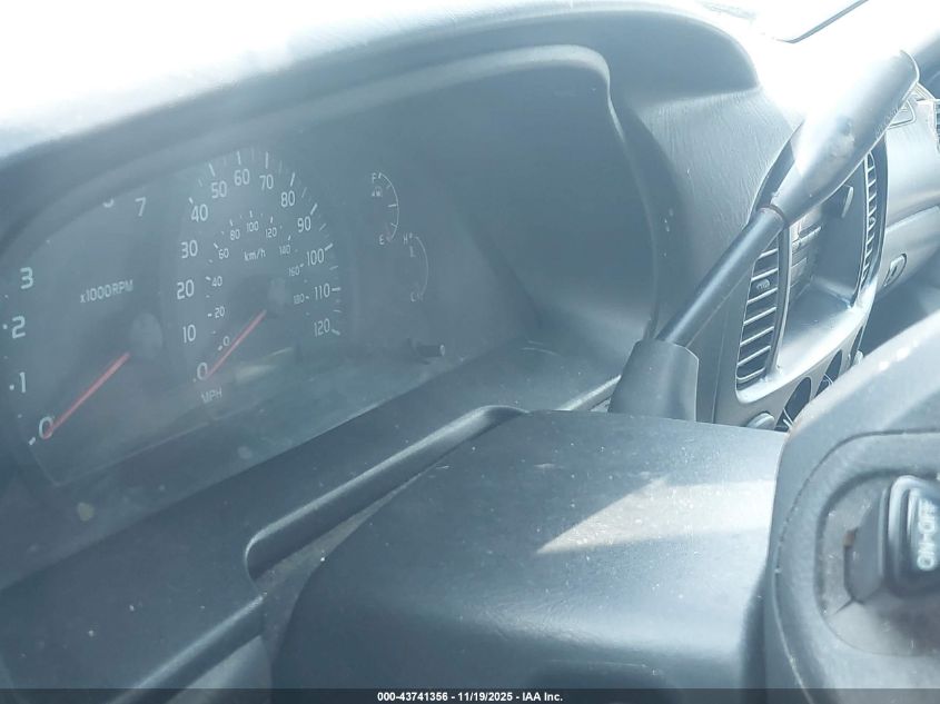 2006 Toyota Tundra Sr5 V8 VIN: 5TBDT44156S532572 Lot: 43741356