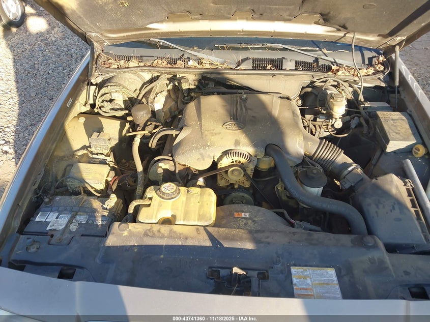 2001 Mercury Grand Marquis Gs VIN: 2MEFM74W11X714002 Lot: 43741360