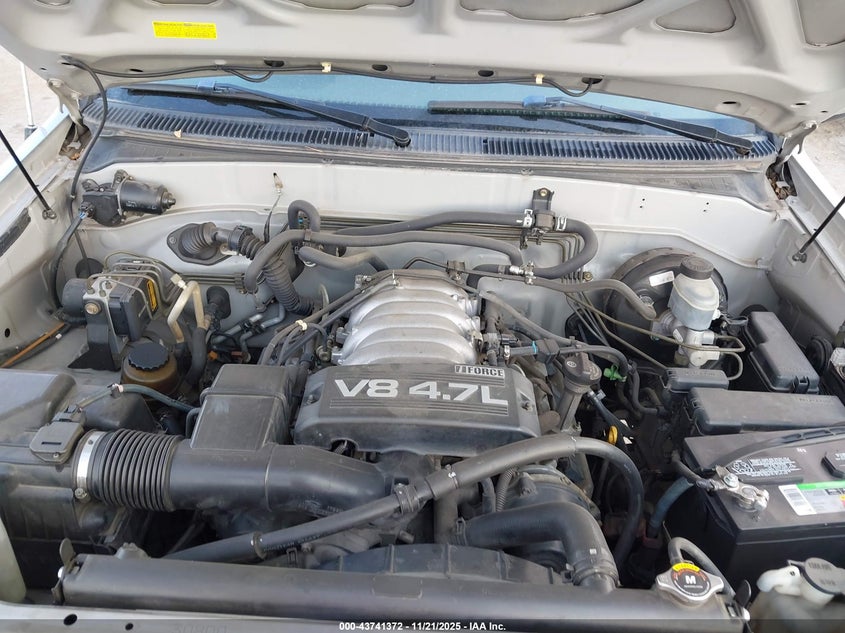 2003 Toyota Sequoia Sr5 V8 VIN: 5TDZT34A93S195469 Lot: 43741372