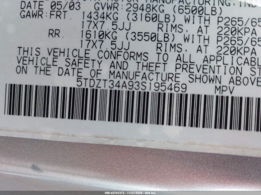 2003 Toyota Sequoia Sr5 V8 VIN: 5TDZT34A93S195469 Lot: 43741372