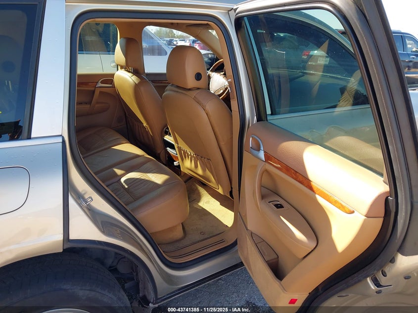 2005 Porsche Cayenne VIN: WP1AA29P15LA22705 Lot: 43741385