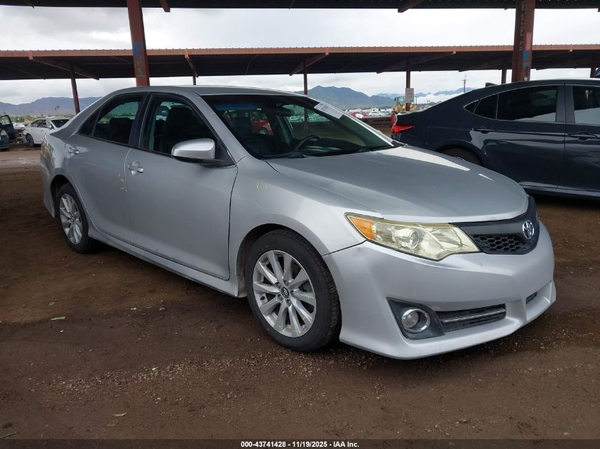 TOYOTA CAMRY SE