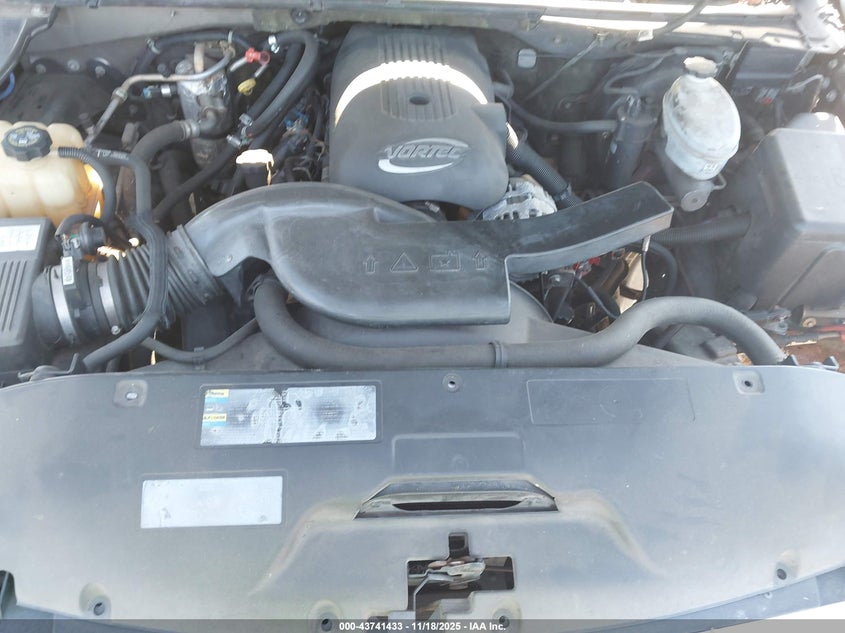 1GKEC13ZX3J274631 2003 GMC YUKON photo no. 10