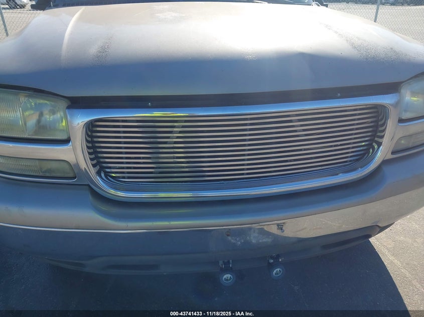 1GKEC13ZX3J274631 2003 GMC YUKON photo no. 6