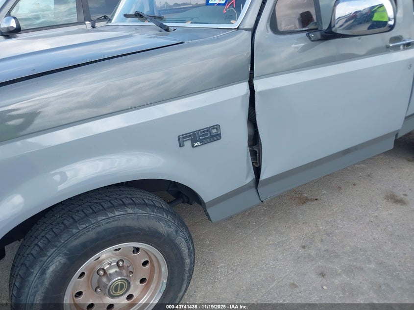 1995 Ford F150 VIN: 1FTDF15Y7SLA71766 Lot: 43741436