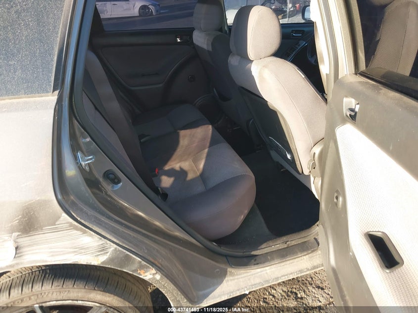 2006 Toyota Matrix Xr VIN: 2T1KR30E46C563420 Lot: 43741453